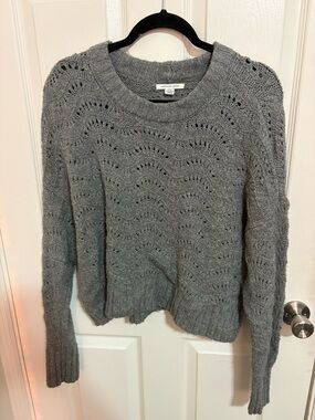 American Eagle Gray Pointelle Scallop Knit Long Sleeve Sweater